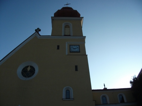 Věž s původními hodinama